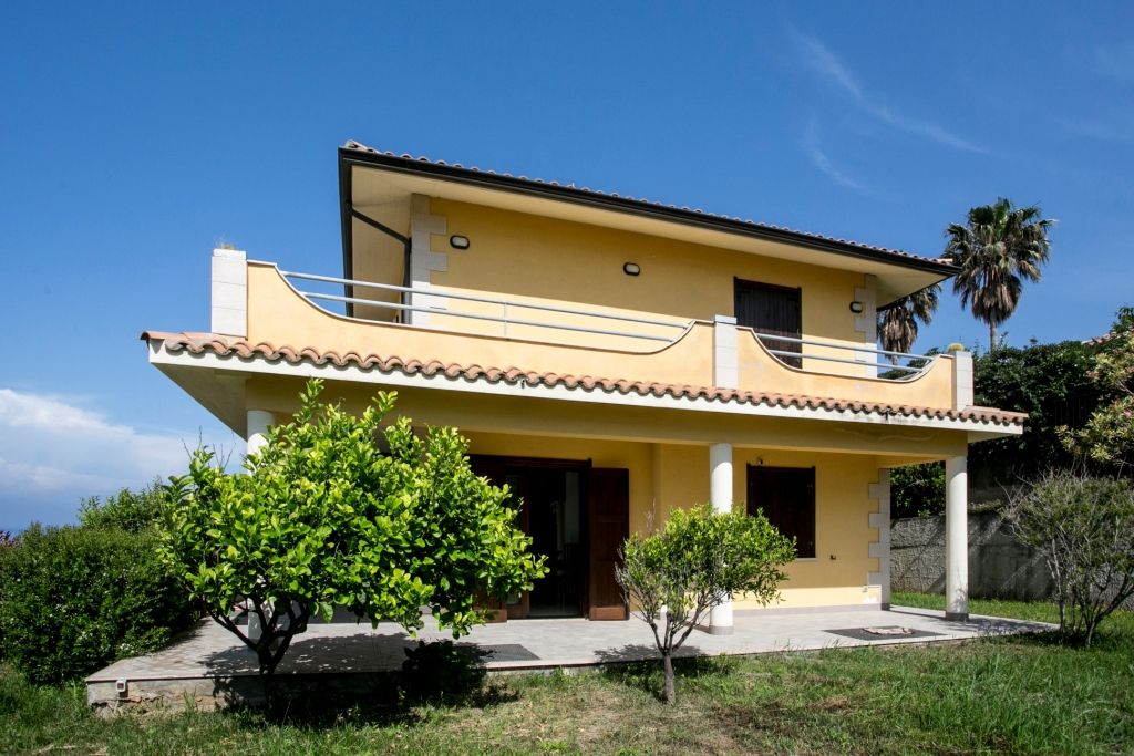 Вилла в Тропее, Италия, 300 м2 фото 1