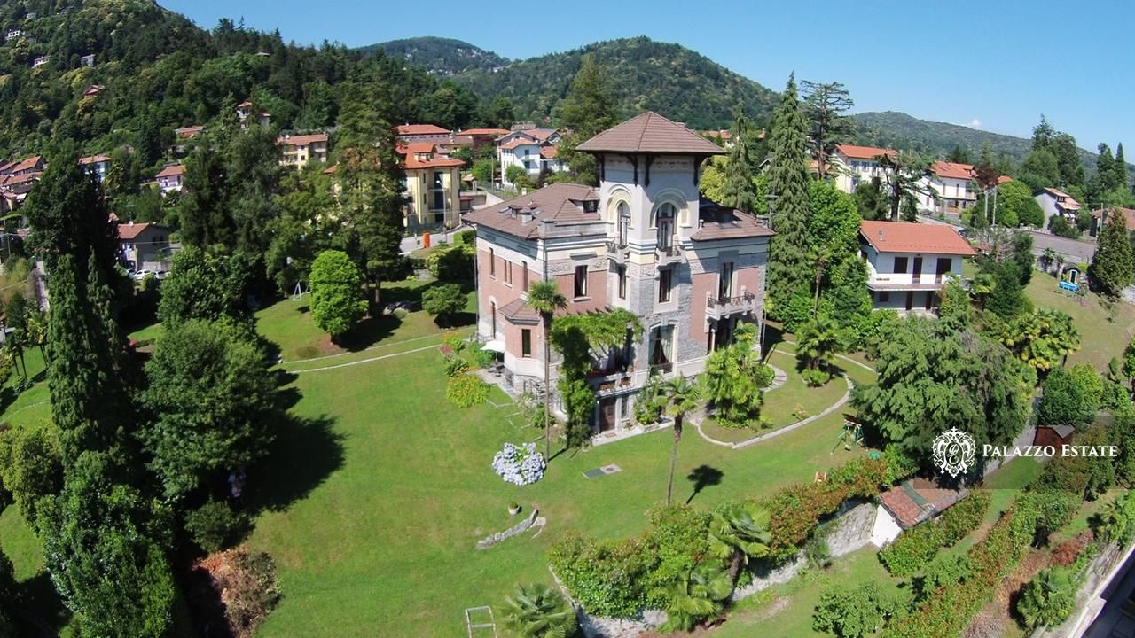 Вилла в Вербании, Италия, 720 м2 фото 2