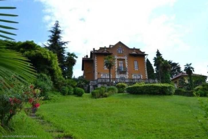 Дом у озера Маджоре, Италия, 970 м2 фото 4
