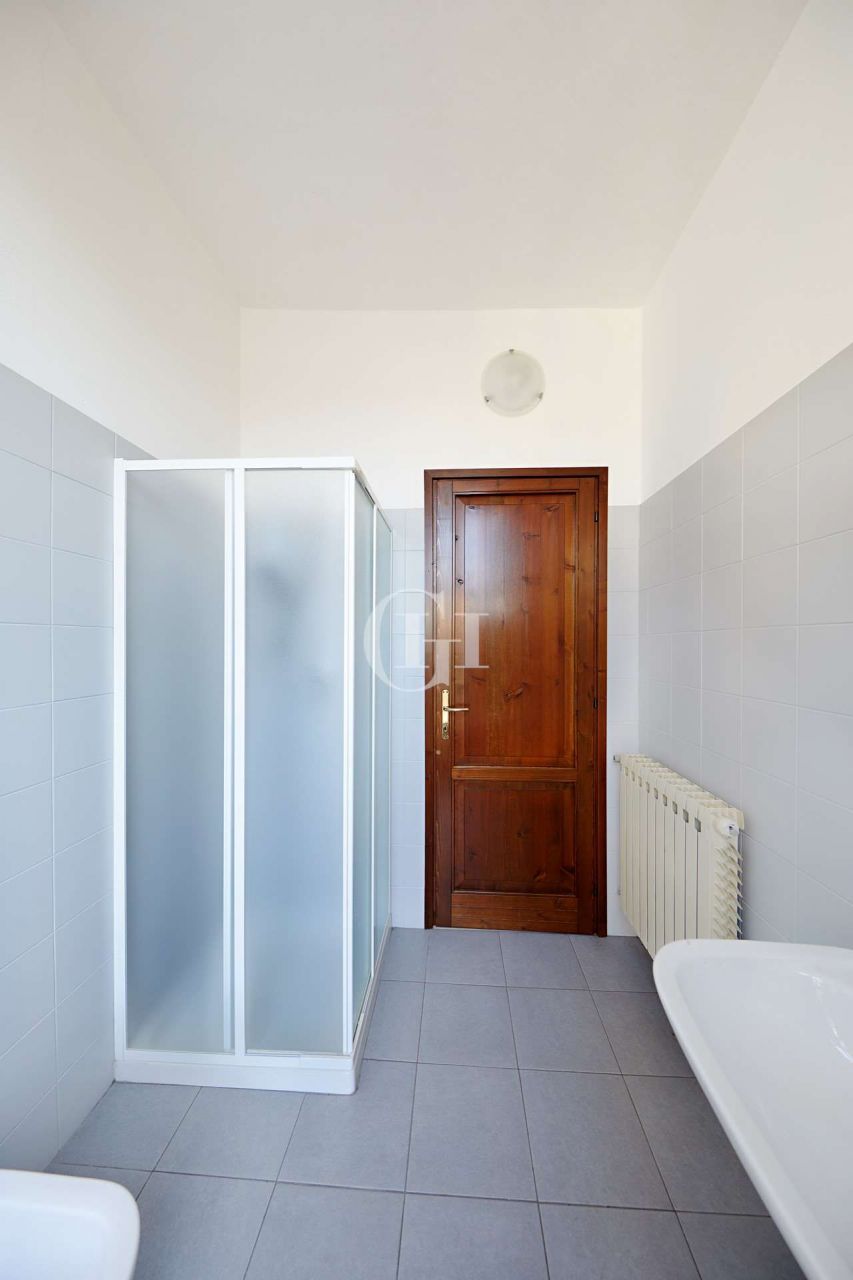 Апартаменты у озера Гарда, Италия, 70 м2 фото 5