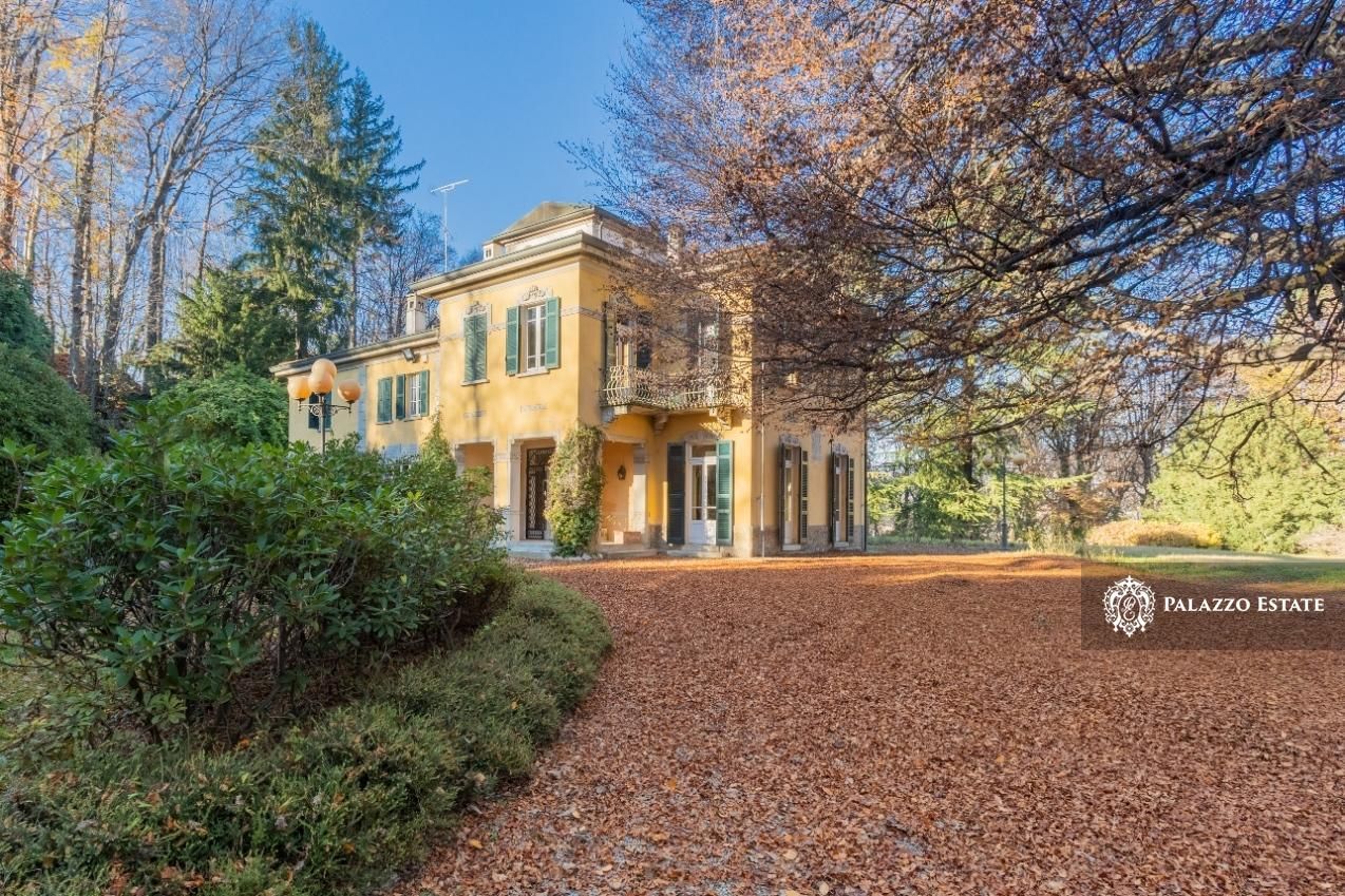 Вилла у озера Комо, Италия, 840 м2 фото 1