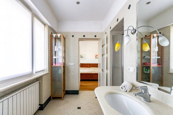 Вилла у озера Гарда, Италия, 350 м2 фото 4
