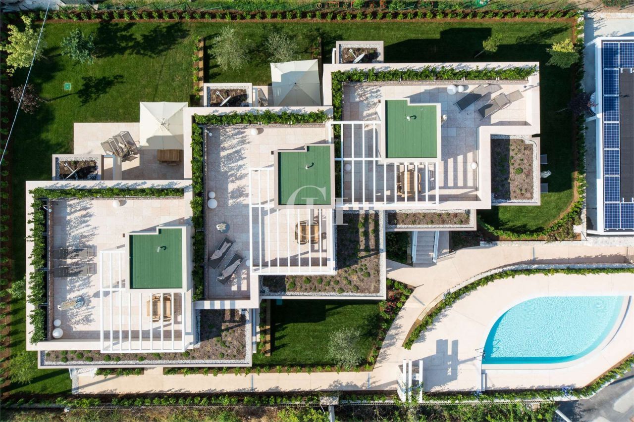 Апартаменты у озера Гарда, Италия, 87 м2 фото 4