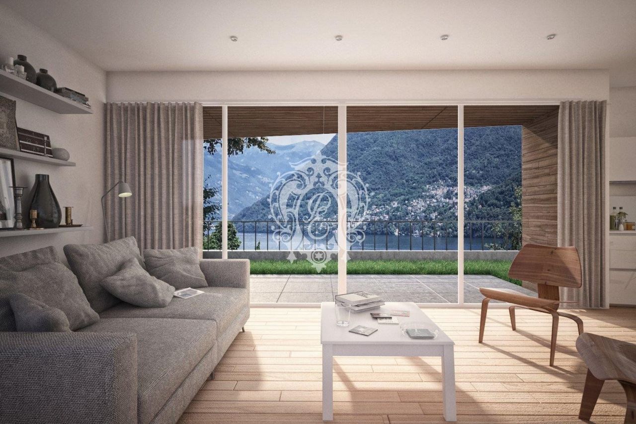 Вилла в Карате-Урио, Италия, 250 м2 фото 3