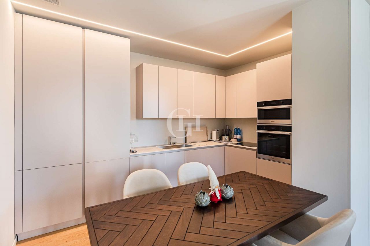Апартаменты у озера Гарда, Италия, 130 м2 фото 3