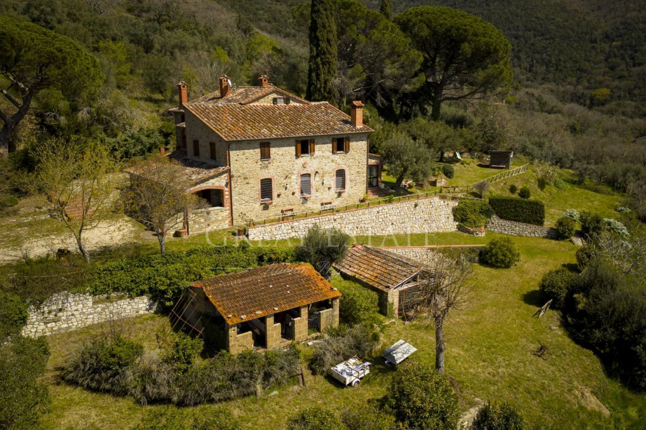 Дом в Пассиньяно-суль-Тразимено, Италия, 518.25 м2 фото 3
