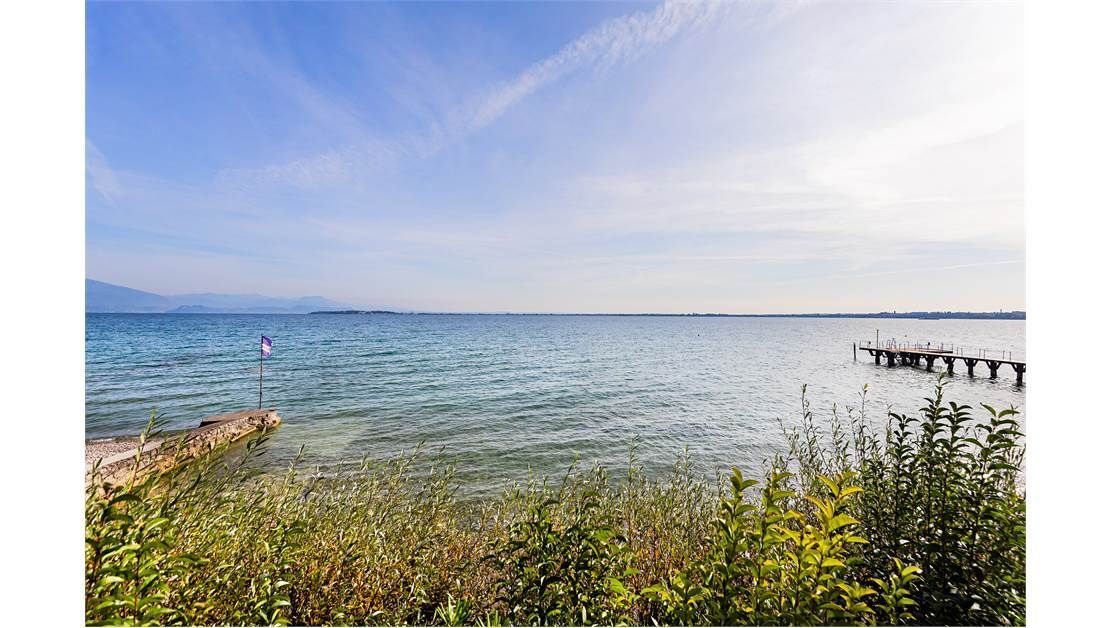 Вилла у озера Гарда, Италия, 450 м2 фото 5