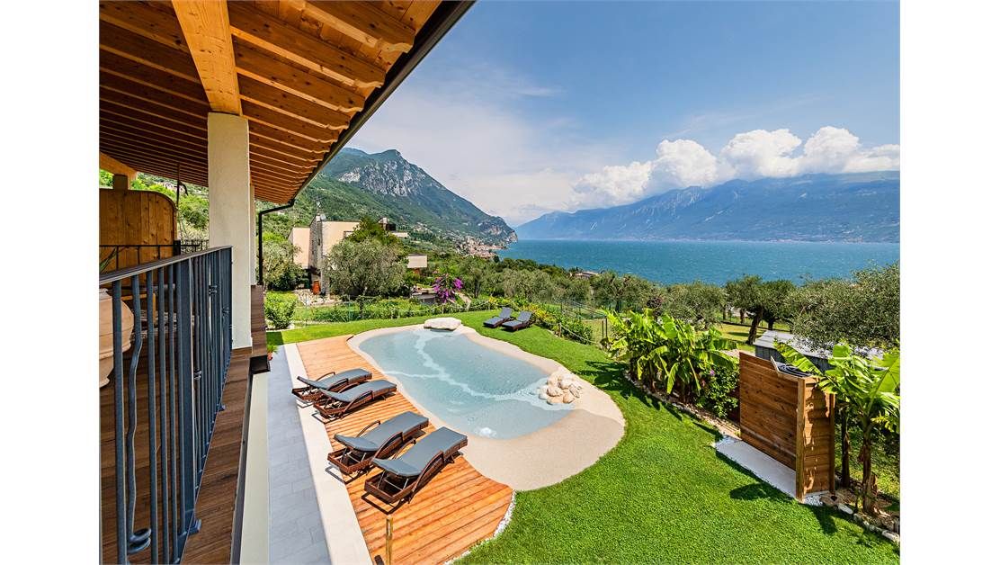 Вилла у озера Гарда, Италия, 280 м2 фото 1