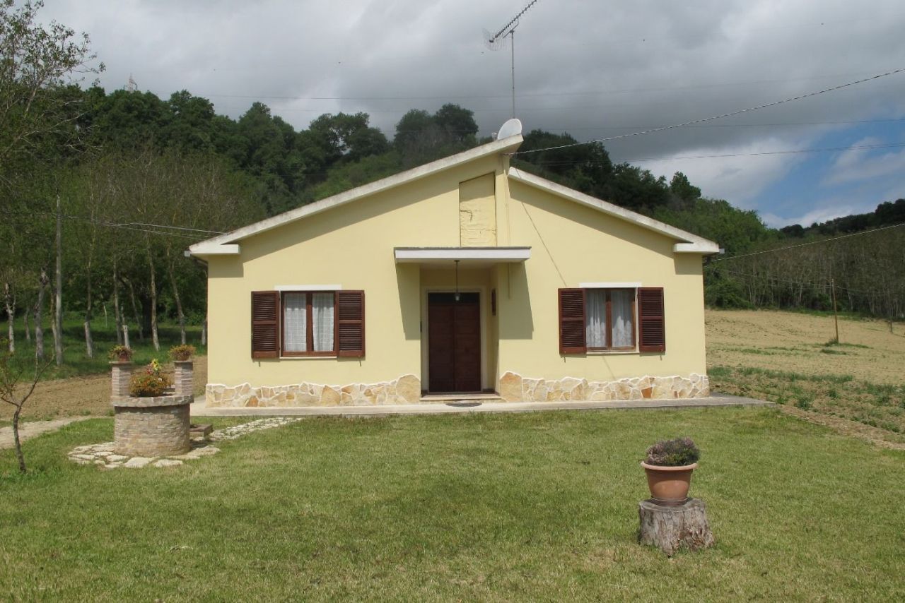 Дом в Пенне, Италия, 95 м2 фото 2