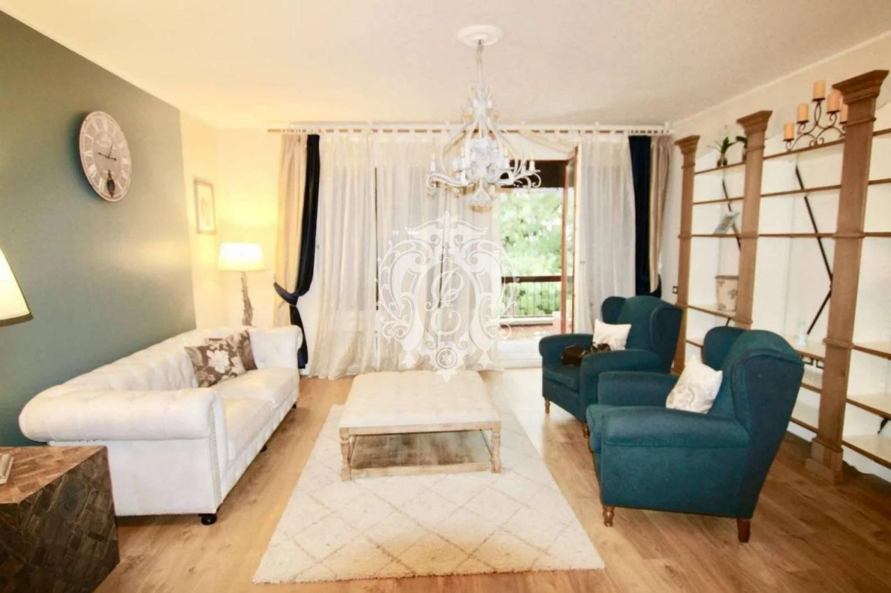Квартира Barzanò, Италия, 140 м2 фото 2