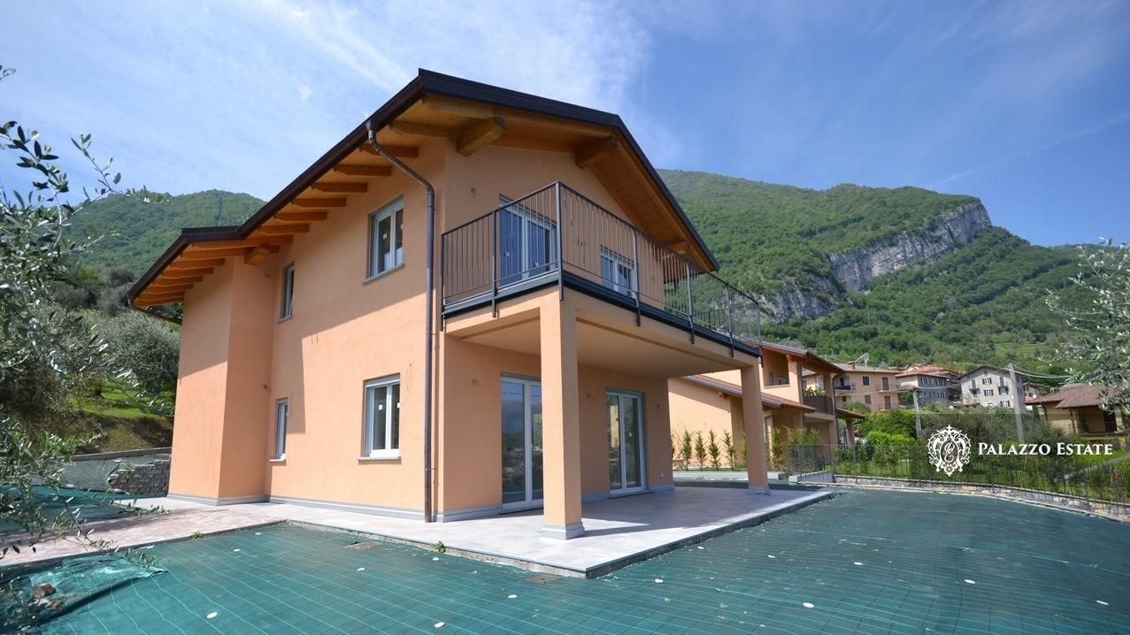 Вилла в Медзегре, Италия, 200 м2 фото 2