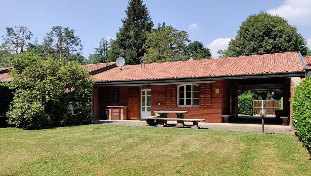 Таунхаус в Капьяго-Интимьяно, Италия, 82 м2 фото 1