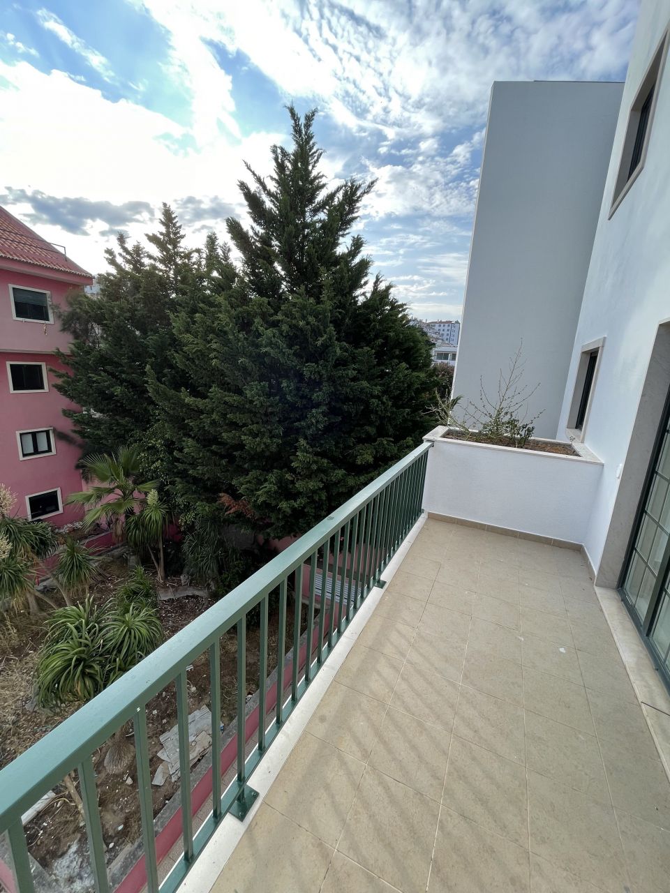 Квартира в Эшториле, Португалия, 100.46 м2 фото 2