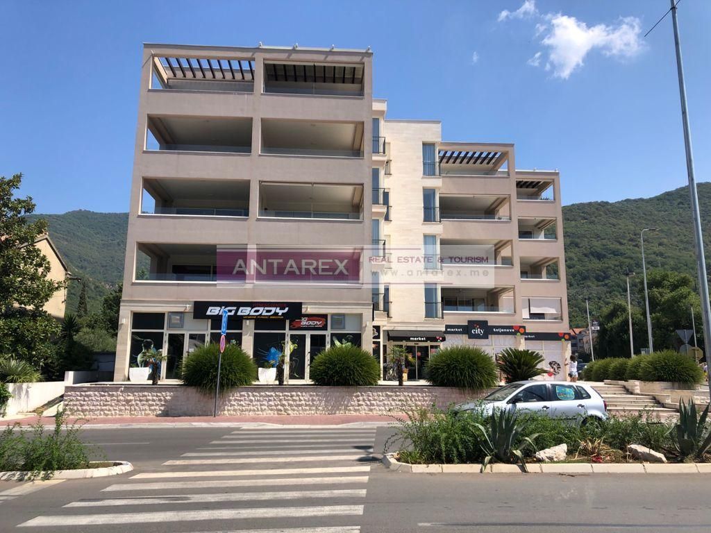 Апартаменты в Тивате, Черногория, 78 м2 фото 1