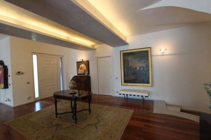Вилла в Специи, Италия, 700 м2 фото 2