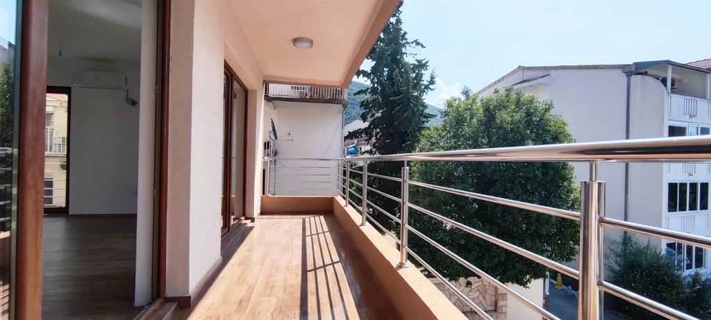 Квартира в Будве, Черногория, 86 м2 фото 2
