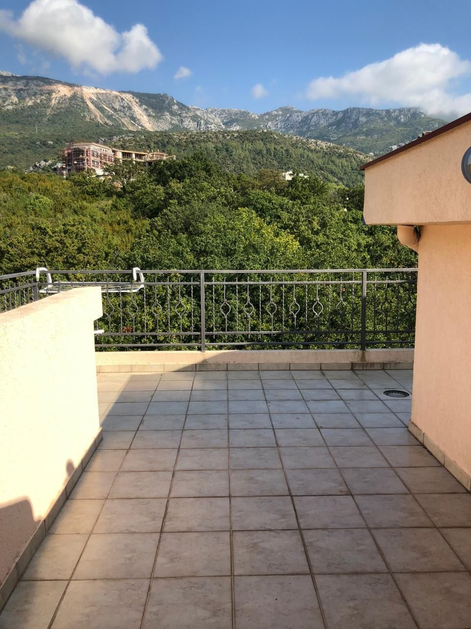 Квартира в Бечичи, Черногория, 97 м2 фото 5