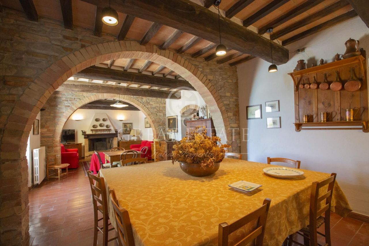 Дом в Коллаццоне, Италия, 740.55 м2 фото 2