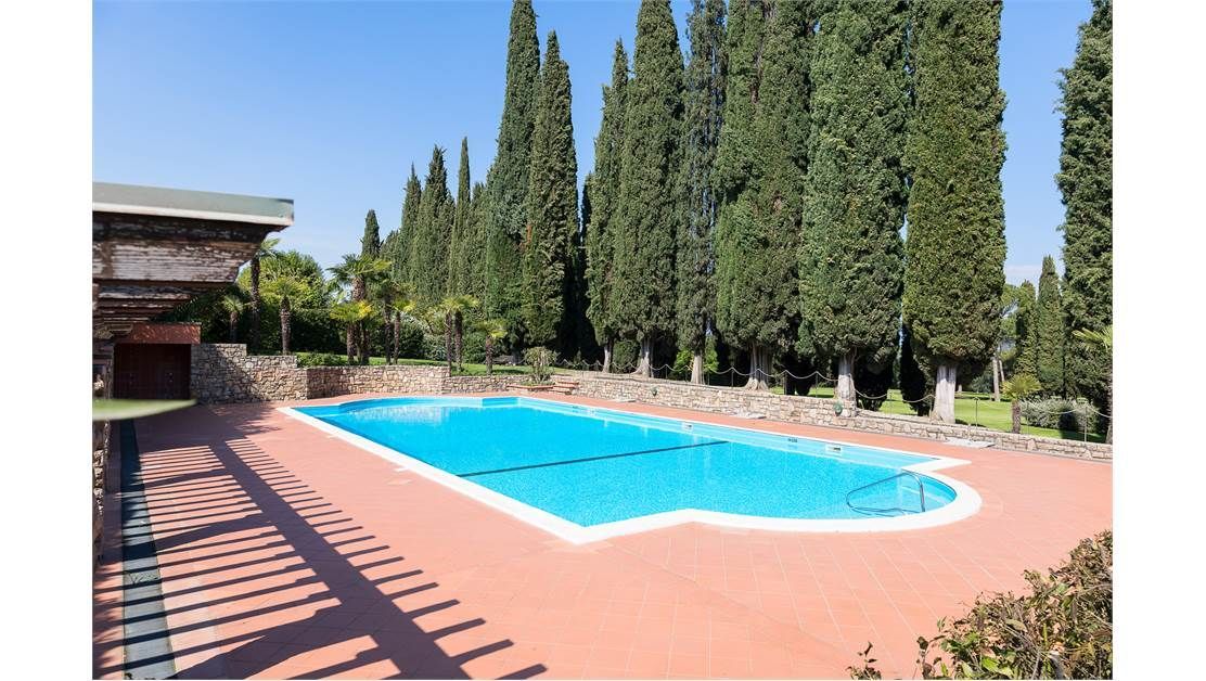 Квартира у озера Гарда, Италия, 135 м2 фото 3