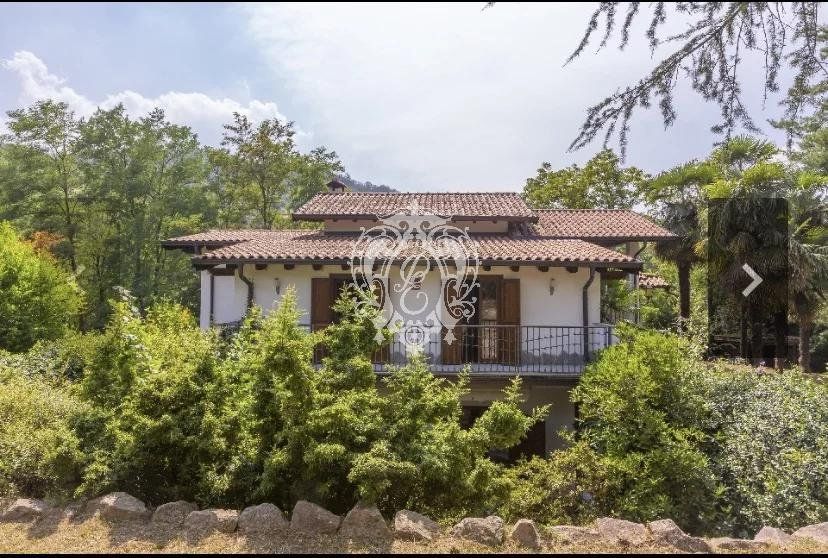 Вилла в Джерминьяге, Италия, 300 м2 фото 1
