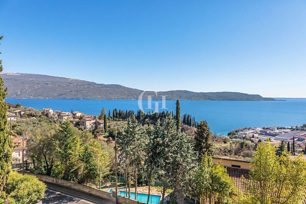Апартаменты у озера Гарда, Италия, 100 м2 фото 5