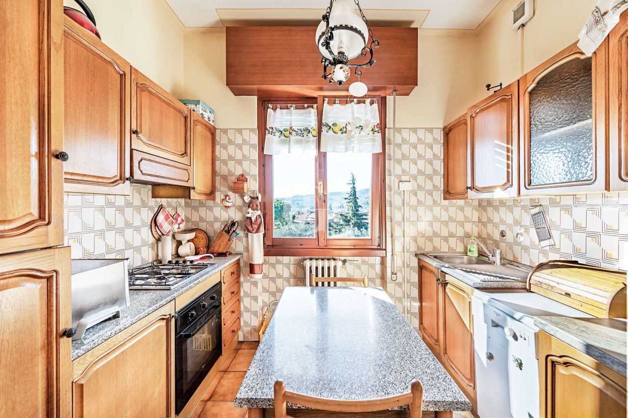 Апартаменты у озера Гарда, Италия, 103 м2 фото 5