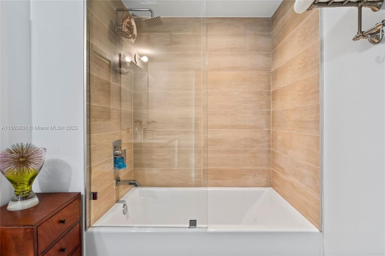 Квартира в Майами, США, 90 м2 фото 5
