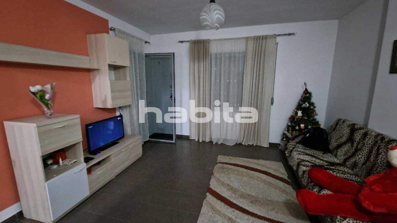 Квартира в Тиране, Албания, 55 м2 фото 1