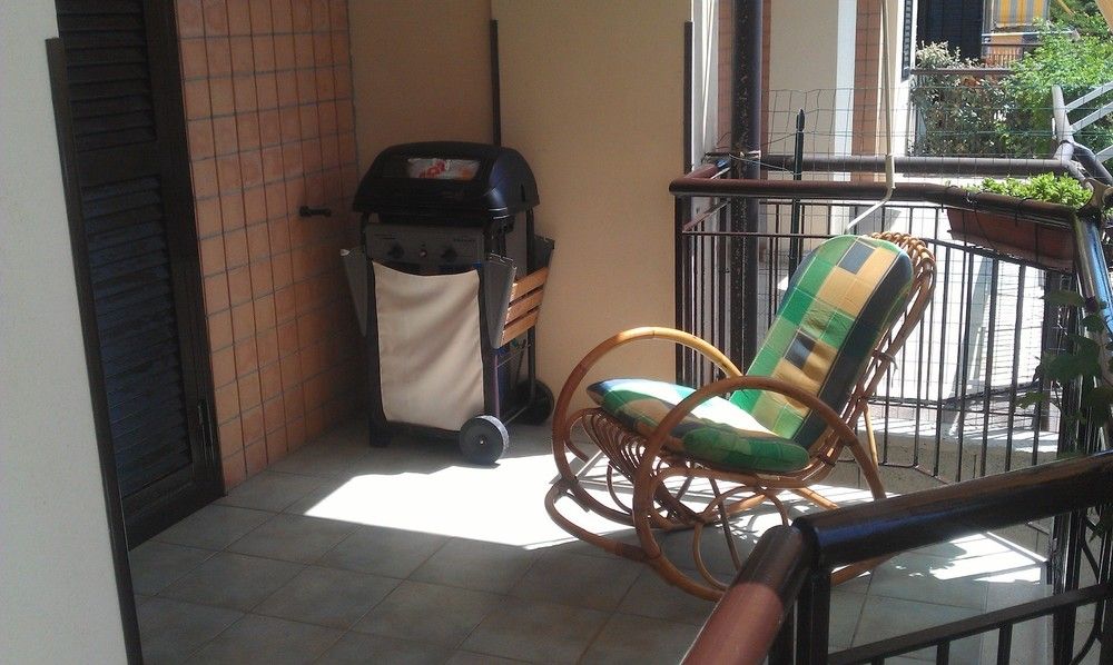 Апартаменты в Ламеция Терме, Италия, 70 м2 фото 2