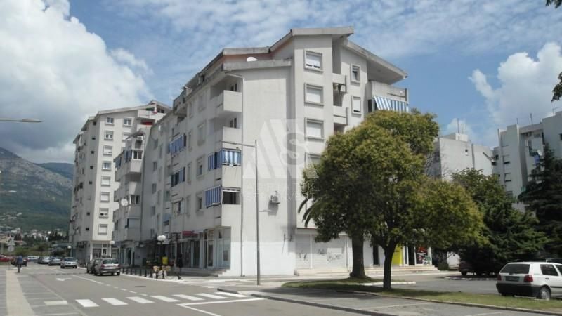 Квартира в Баре, Черногория, 106 м2