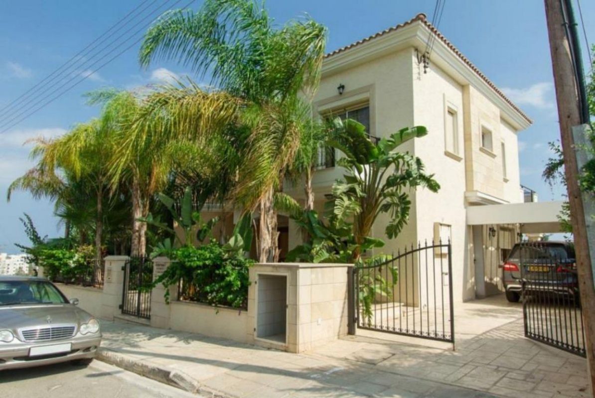 Дом в Лимасоле, Кипр, 301 м2 фото 1