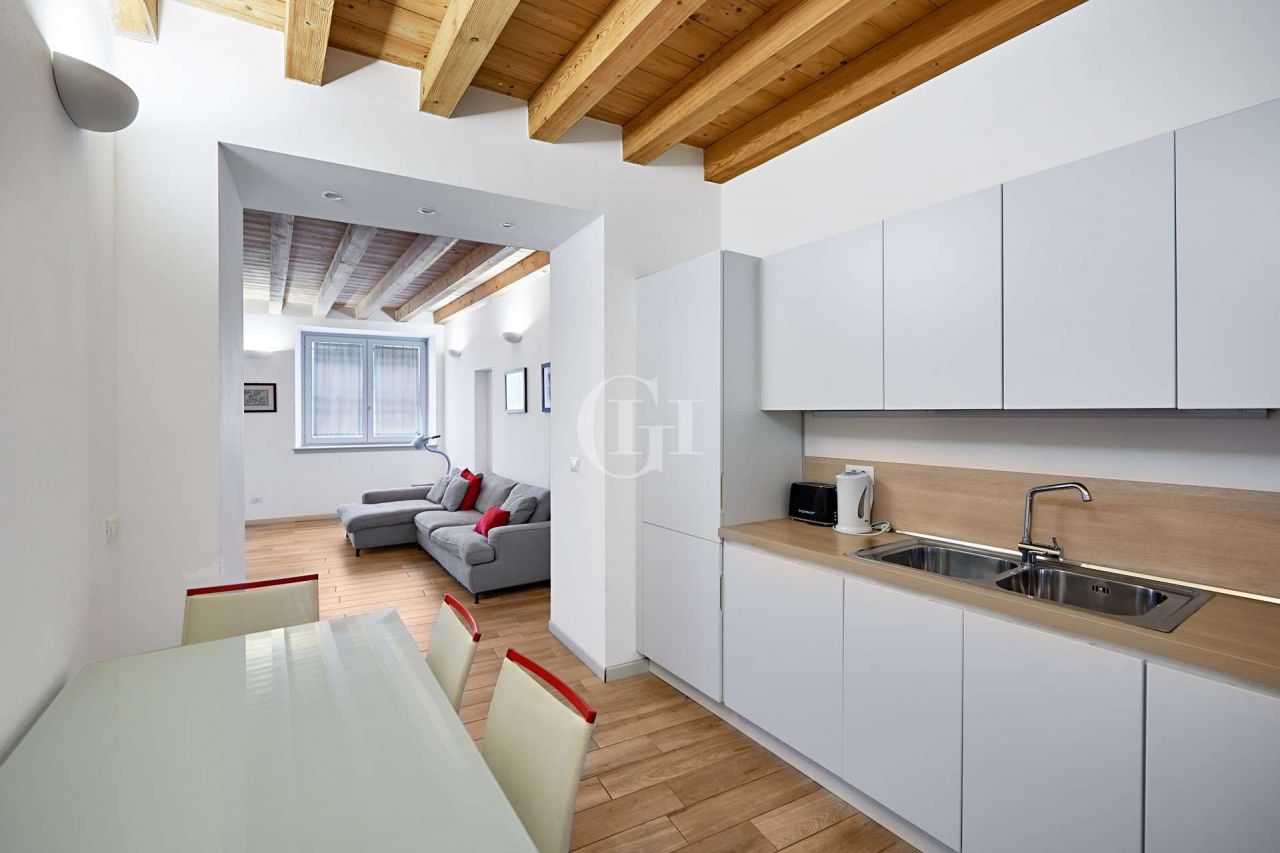 Апартаменты у озера Гарда, Италия, 72 м2 фото 5