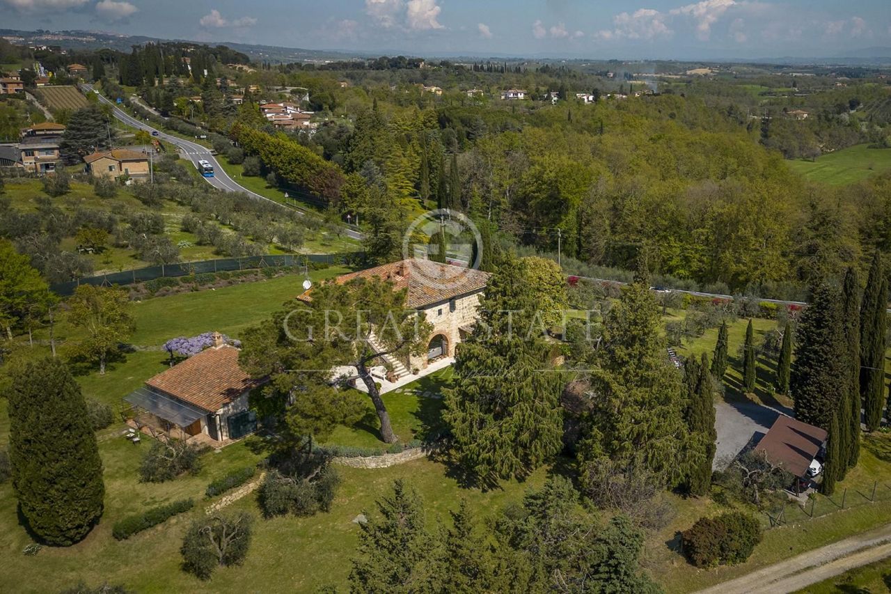 Дом в Кьюси, Италия, 370.9 м2 фото 2