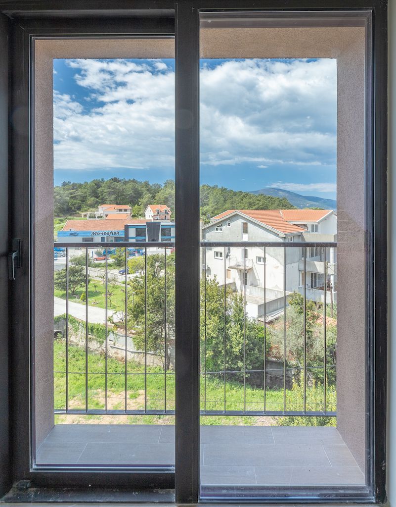 Апартаменты в Тивате, Черногория, 71.45 м2 фото 2
