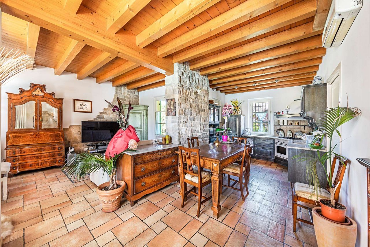 Таунхаус у озера Гарда, Италия, 115 м2 фото 5
