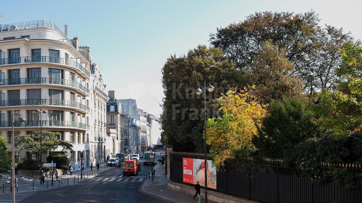Апартаменты в Париже, Франция, 200 м2 фото 2