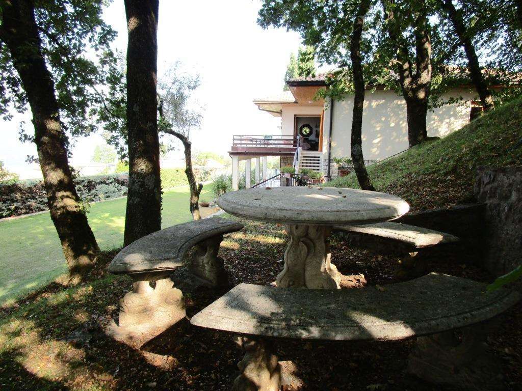 Вилла у озера Гарда, Италия, 260 м2 фото 5