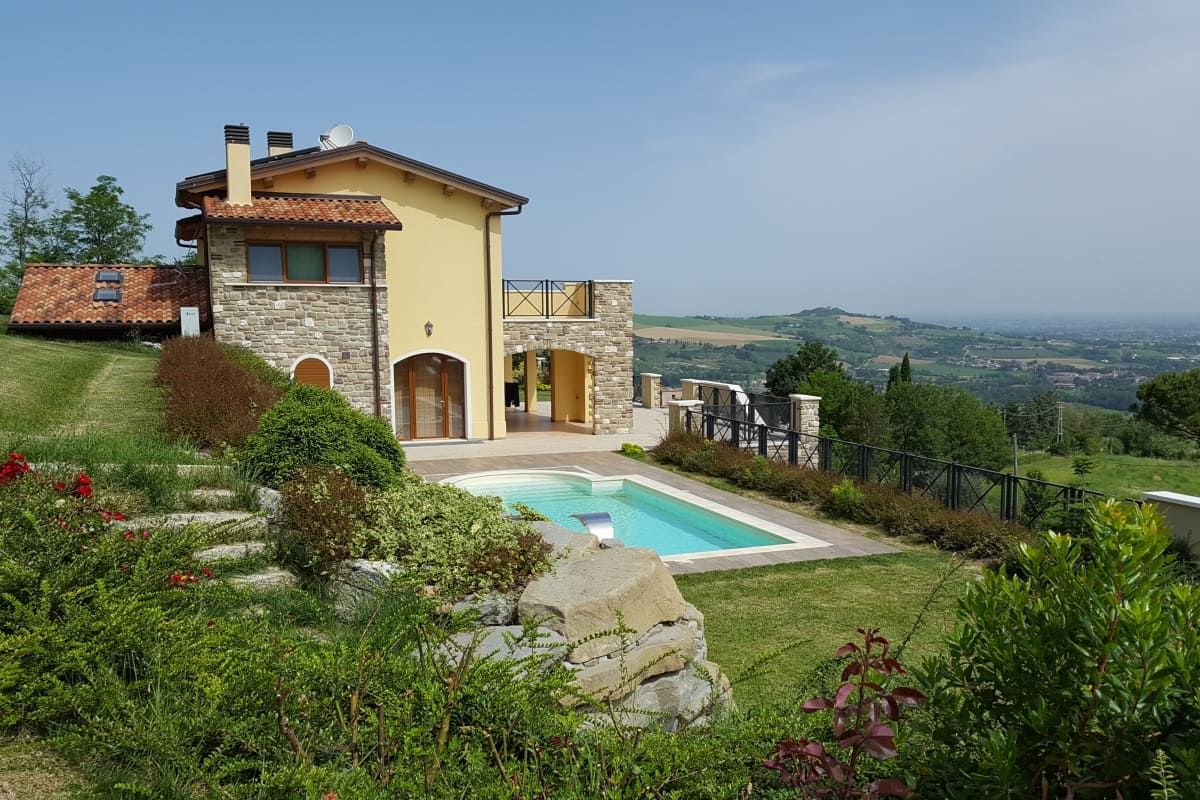 Вилла в Садурано, Италия, 370 м2 фото 1