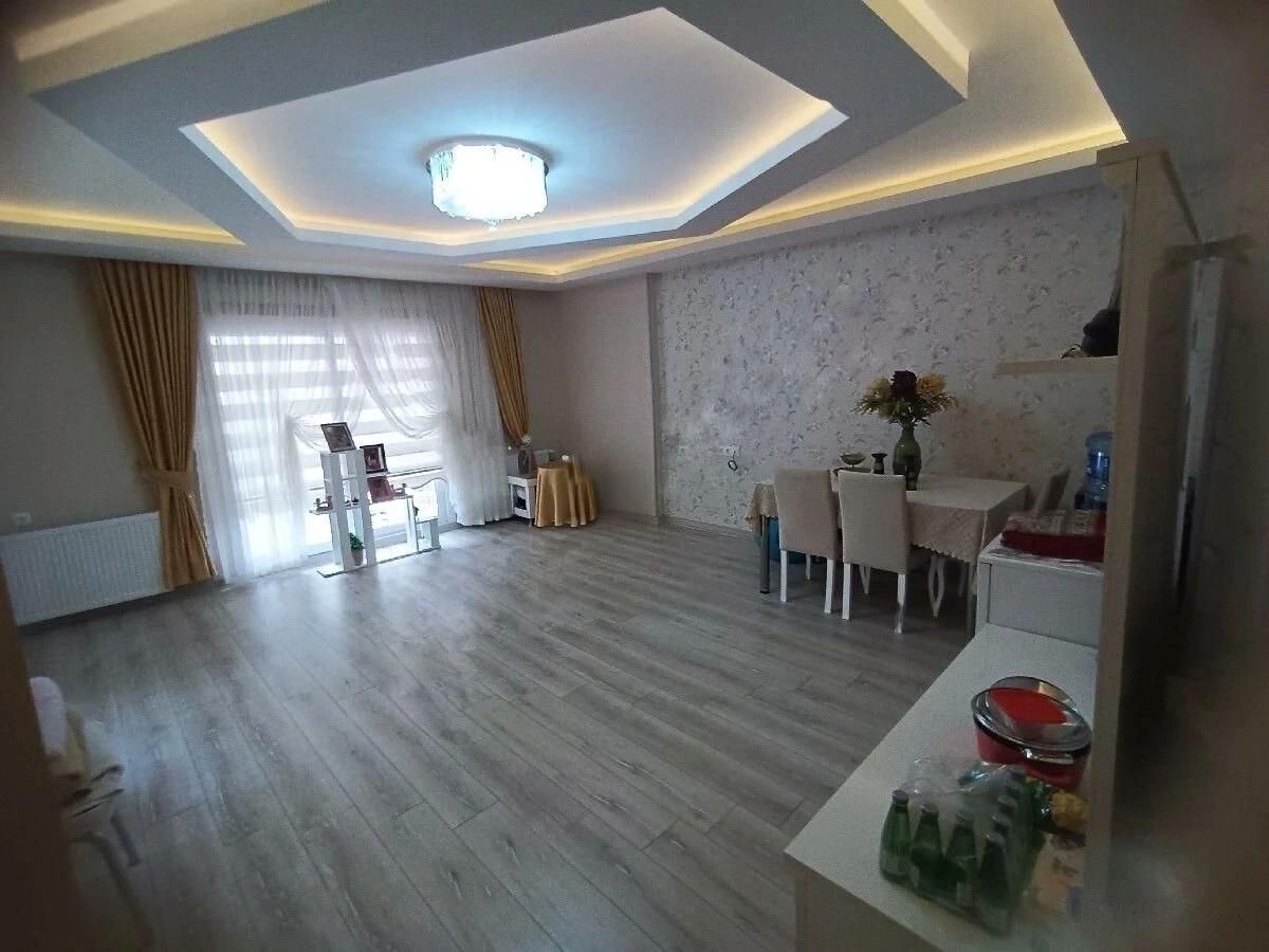 Квартира в Мерсине, Турция, 165 м2 фото 1