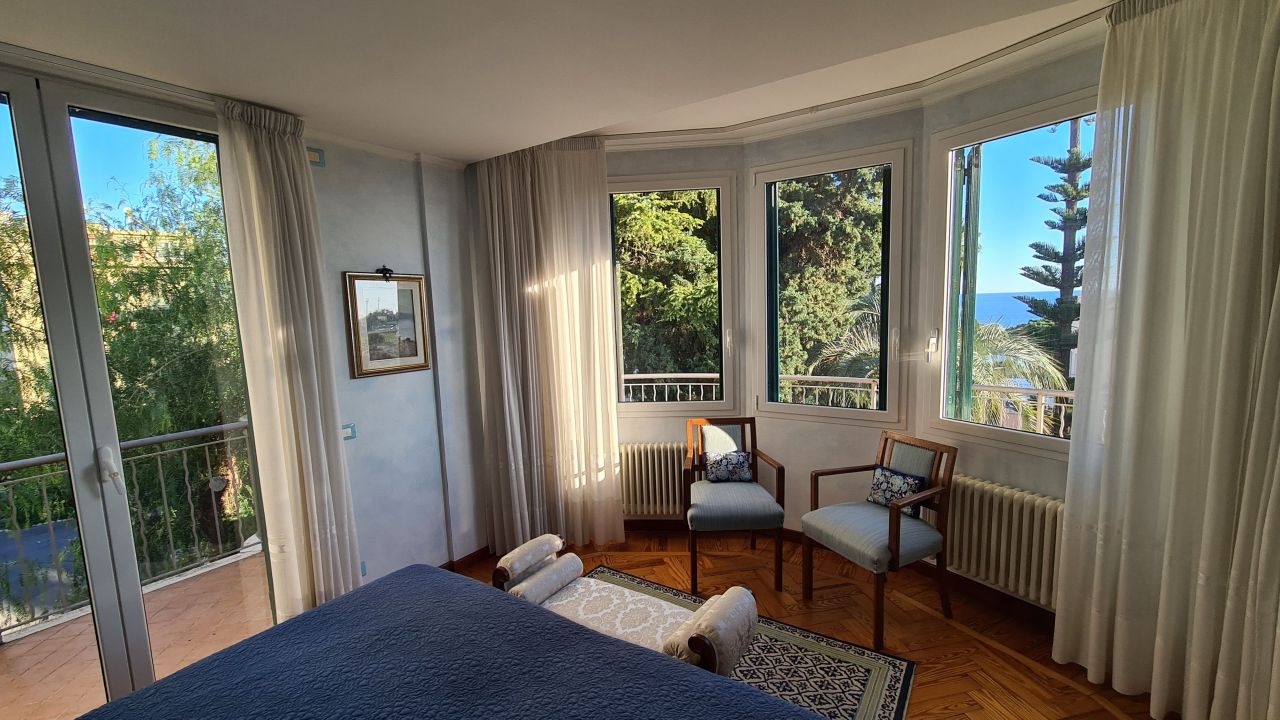 Вилла в Сан-Ремо, Италия, 290 м2 фото 4
