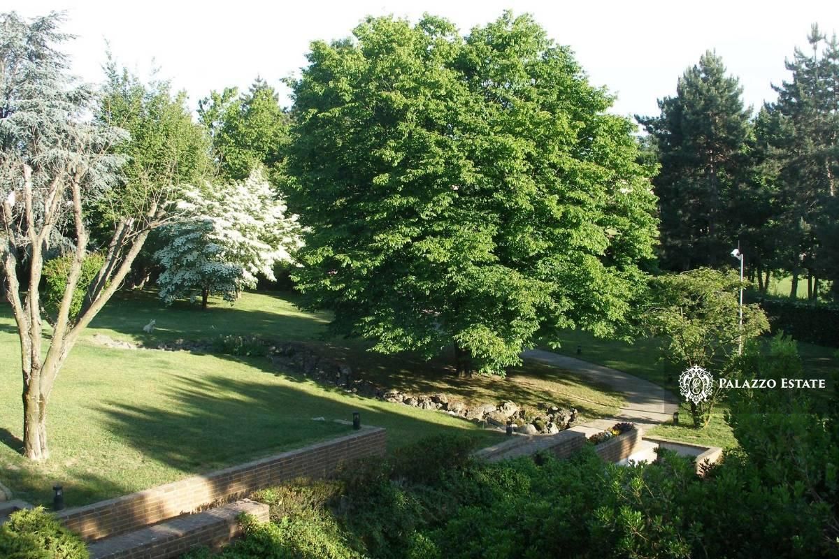 Вилла в Канту, Италия, 1 200 м2 фото 4