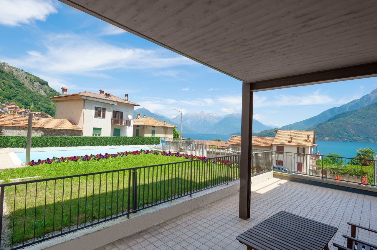 Квартира в Муссо, Италия, 59 м2 фото 3