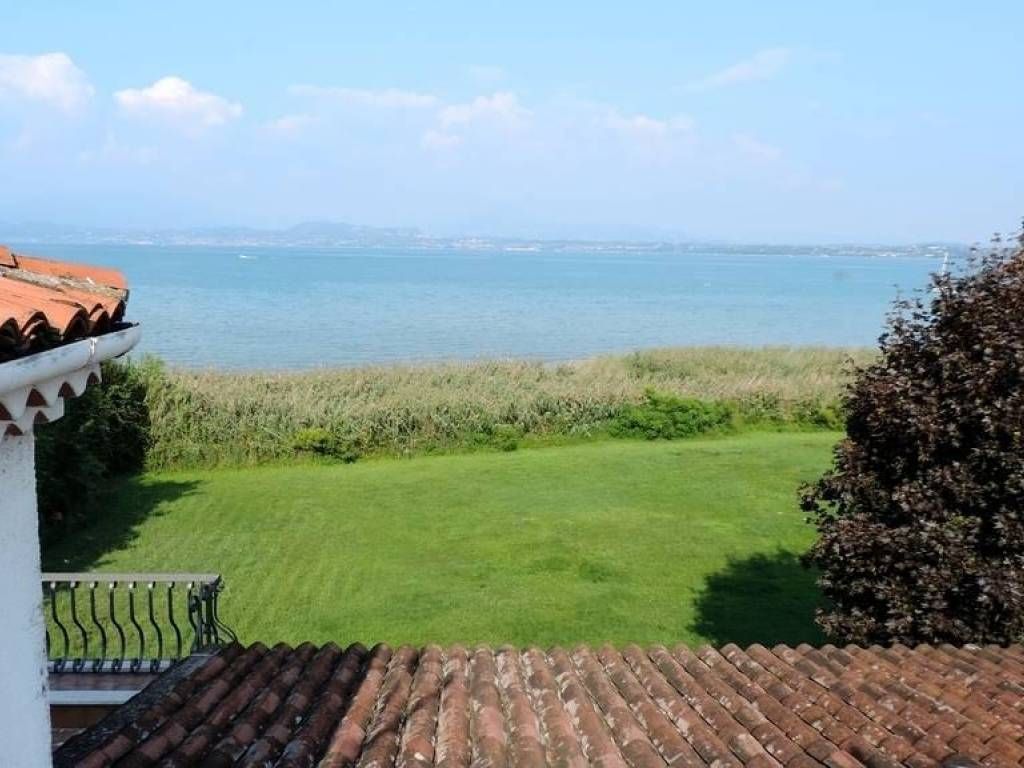 Вилла у озера Гарда, Италия, 460 м2 фото 5