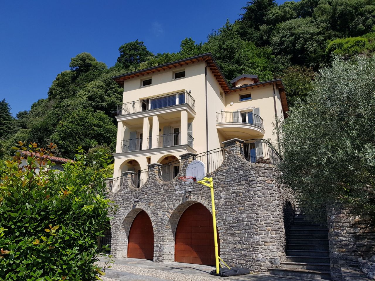 Вилла в Домазо, Италия, 850 м2 фото 2