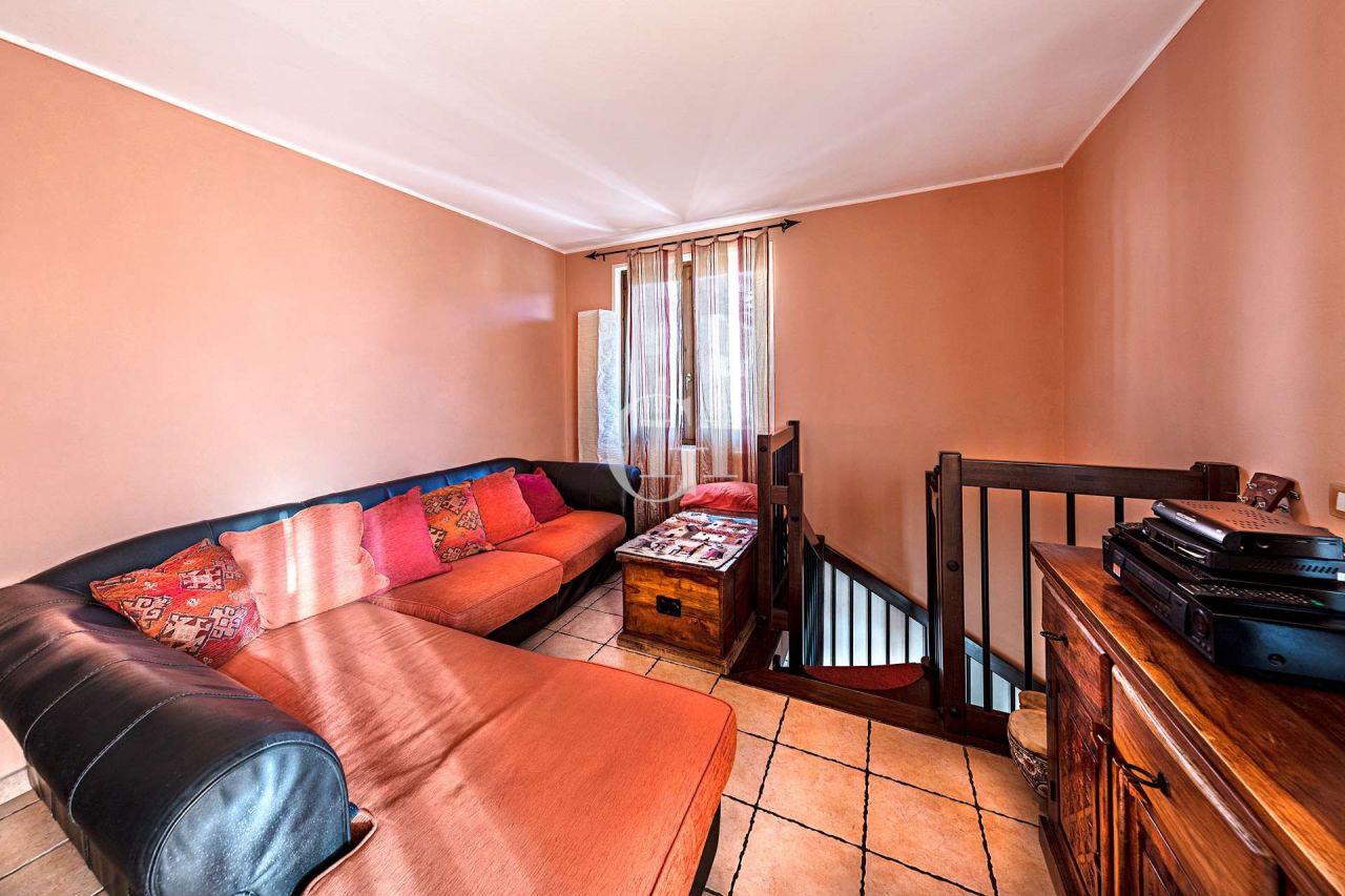 Дом у озера Гарда, Италия, 135 м2 фото 5