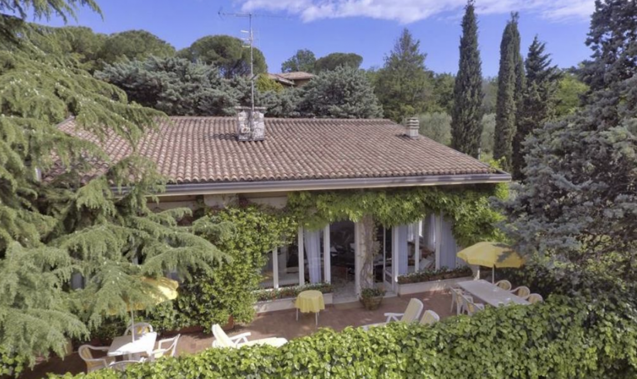 Вилла у озера Гарда, Италия, 350 м2 фото 2