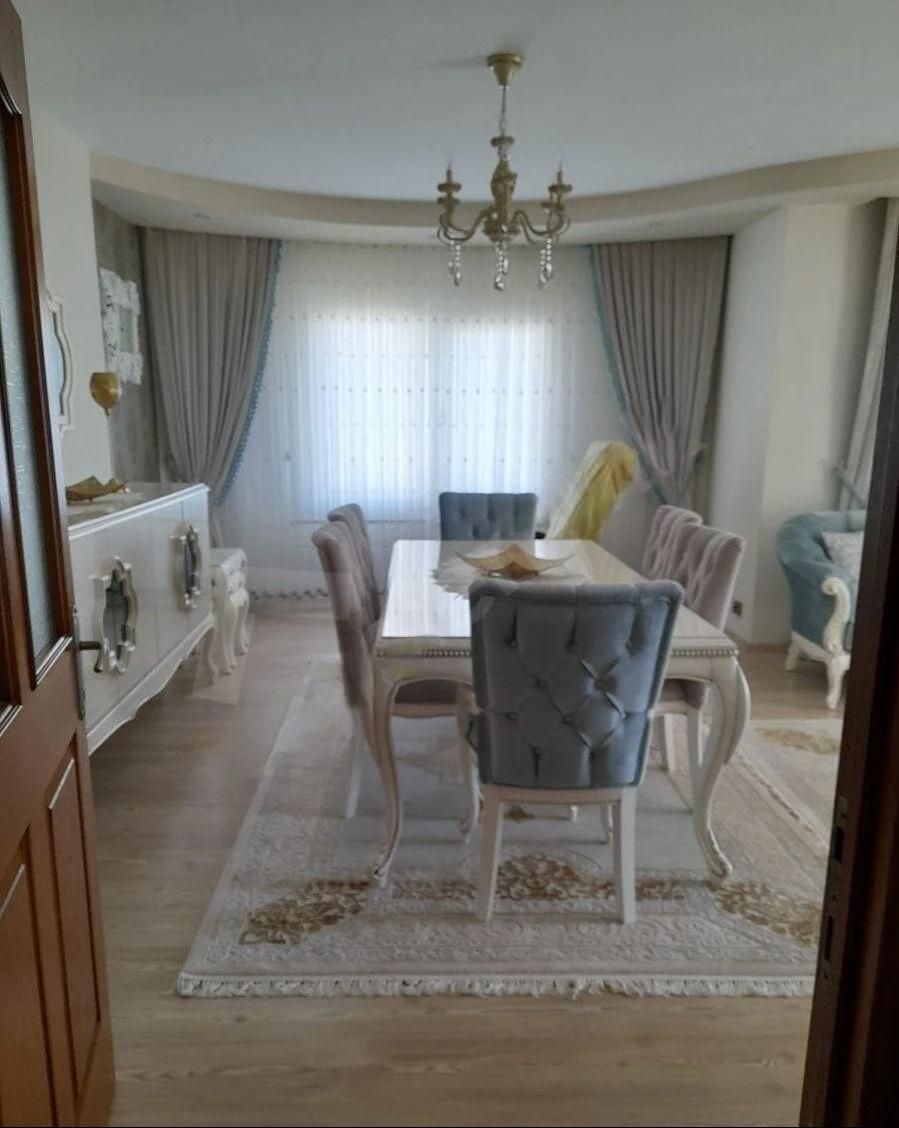Квартира в Мерсине, Турция, 230 м2 фото 1
