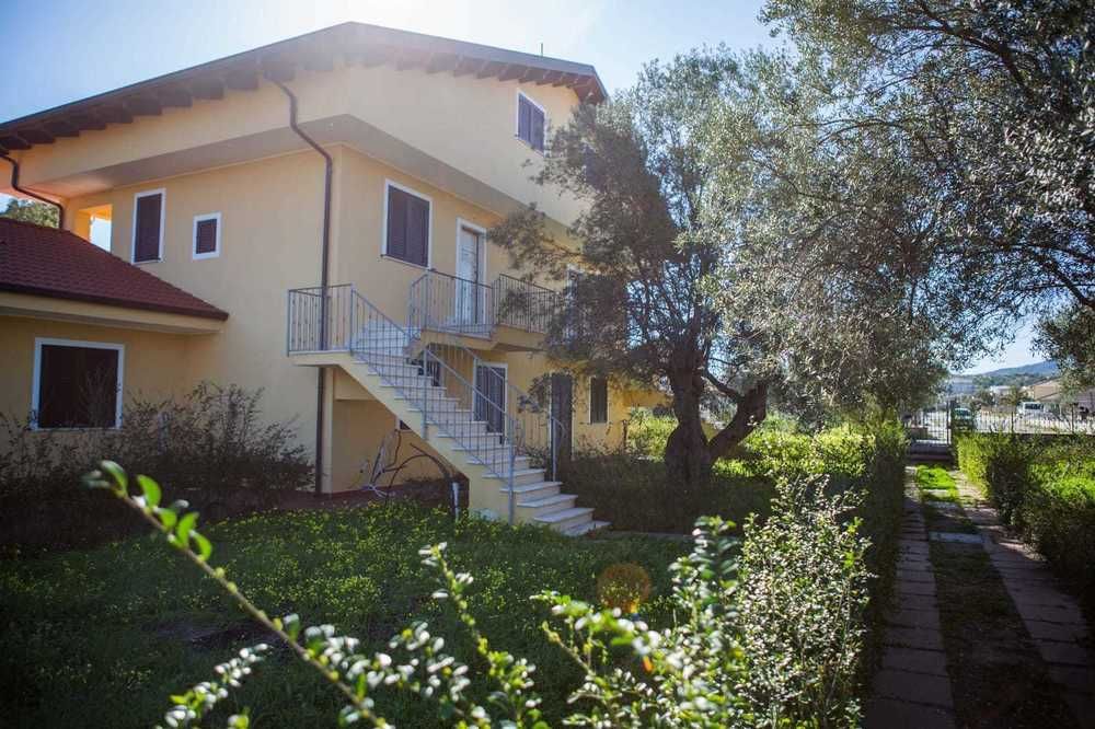Таунхаус в Чиро-Марине, Италия, 70 м2 фото 3