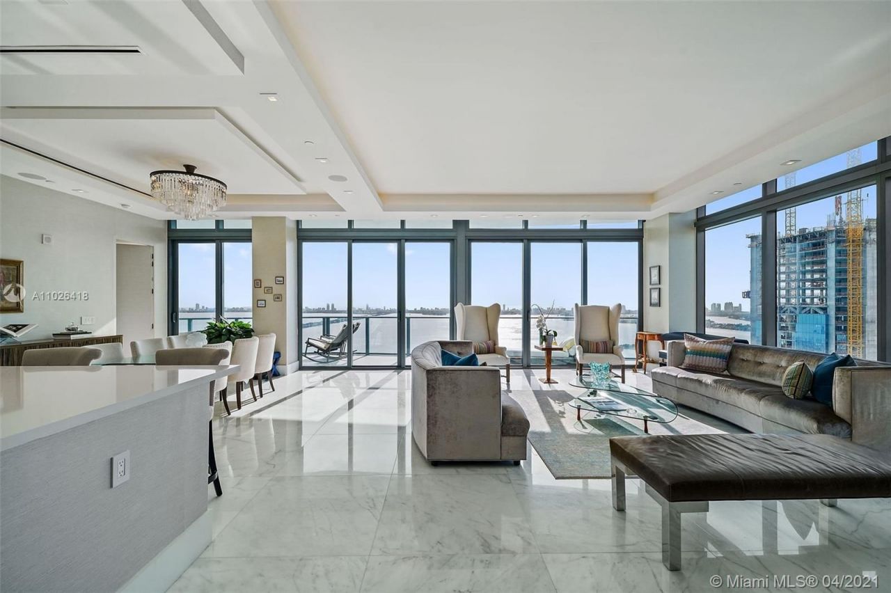 Пентхаус в Майами, США, 250 м2 фото 1