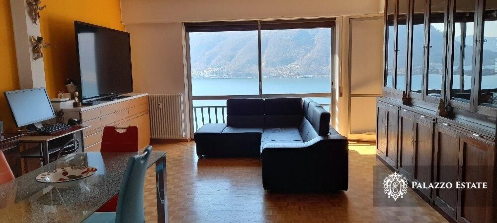 Апартаменты в Кампионе-д'Италия, Италия, 115 м2 фото 1